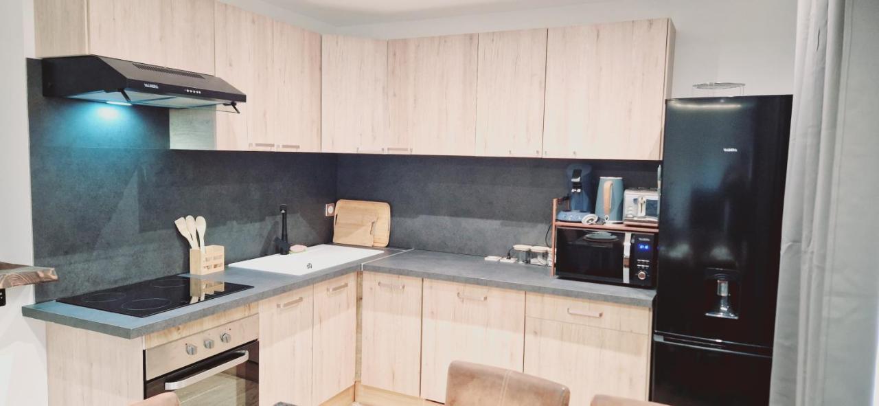 Apartament Le Claudius Annecy Zewnętrze zdjęcie