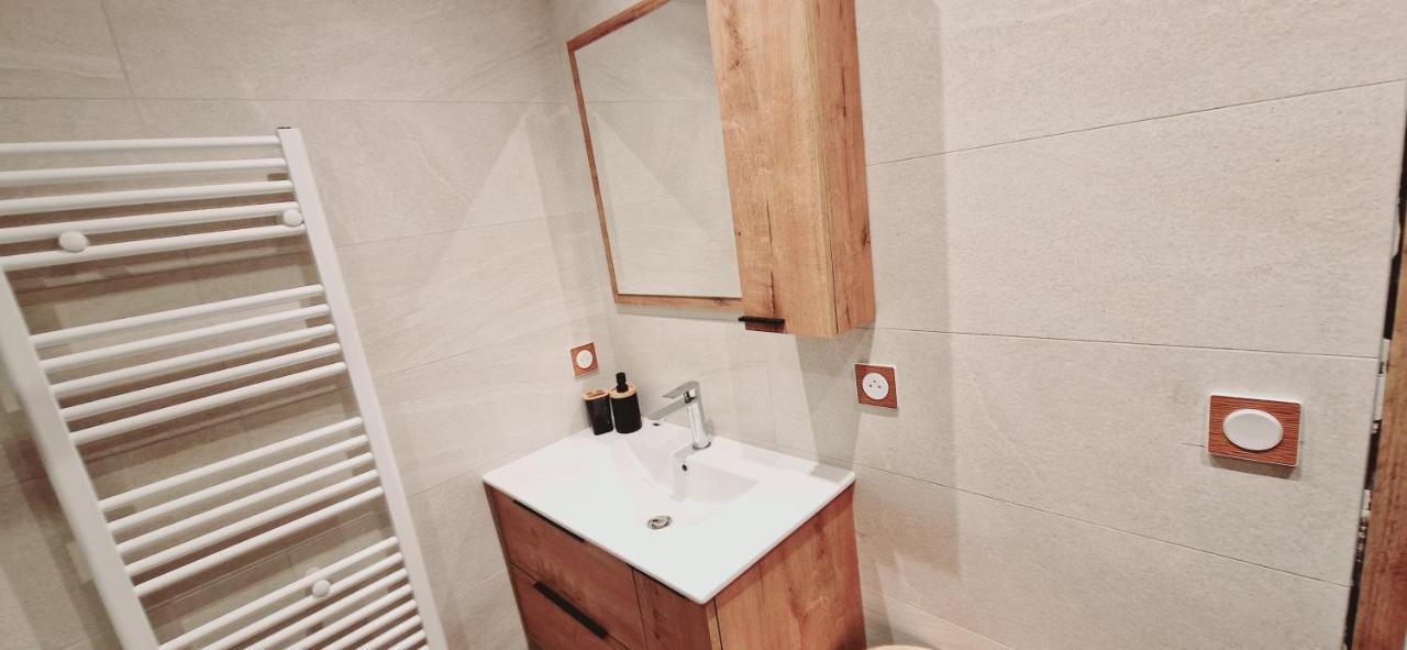 Apartament Le Claudius Annecy Zewnętrze zdjęcie