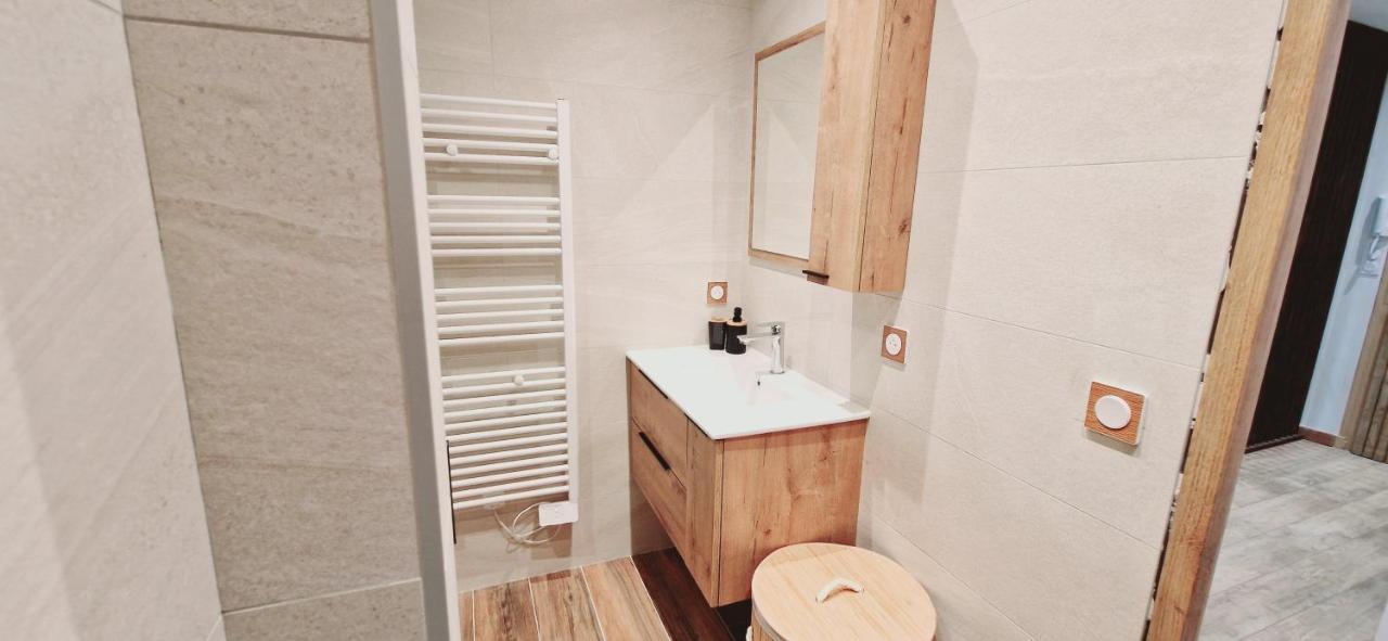 Apartament Le Claudius Annecy Zewnętrze zdjęcie