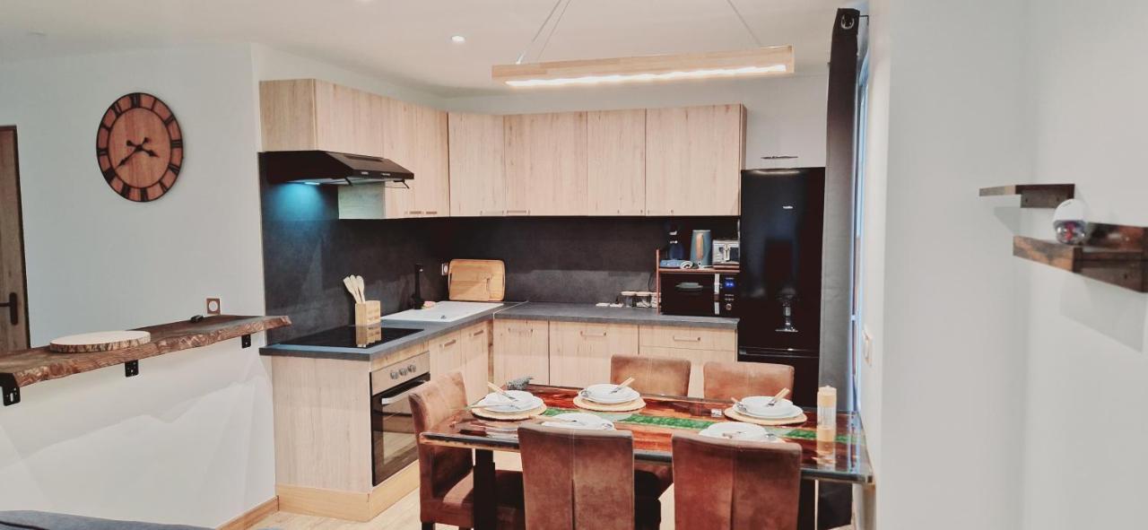 Apartament Le Claudius Annecy Zewnętrze zdjęcie