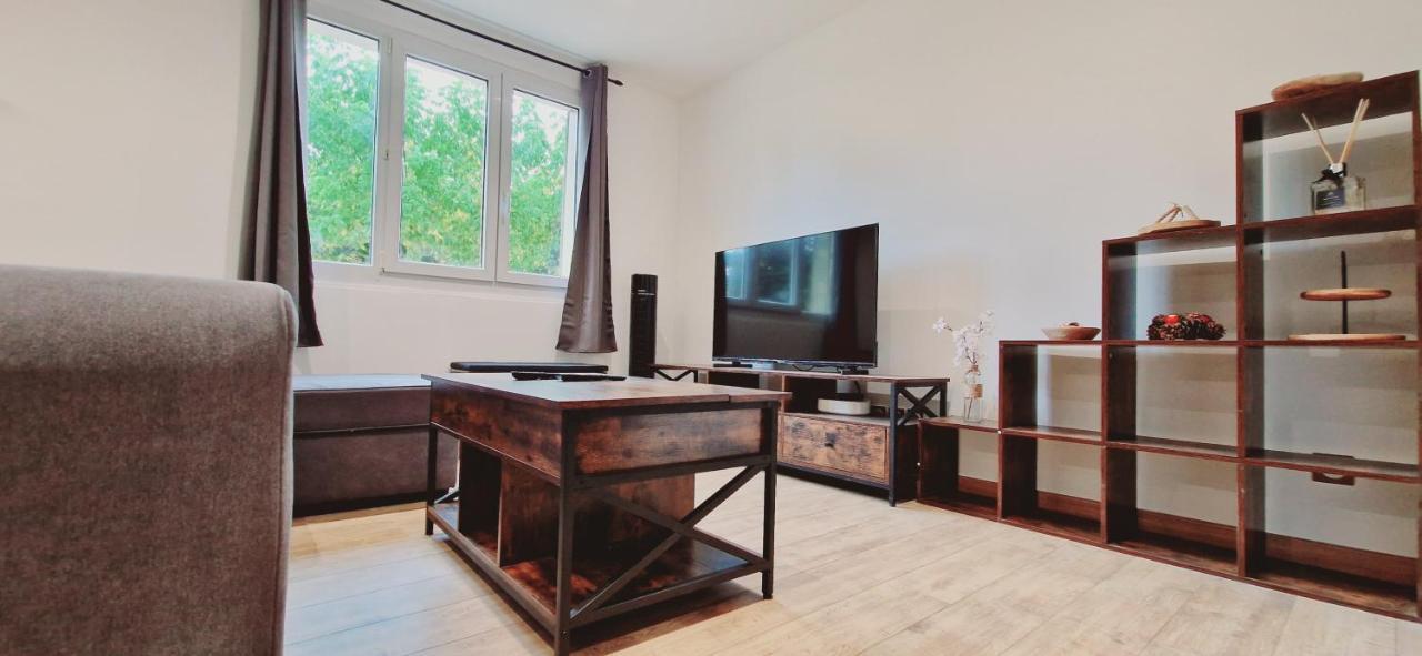 Apartament Le Claudius Annecy Zewnętrze zdjęcie