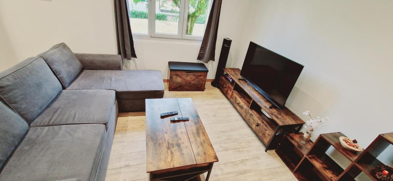 Apartament Le Claudius Annecy Zewnętrze zdjęcie
